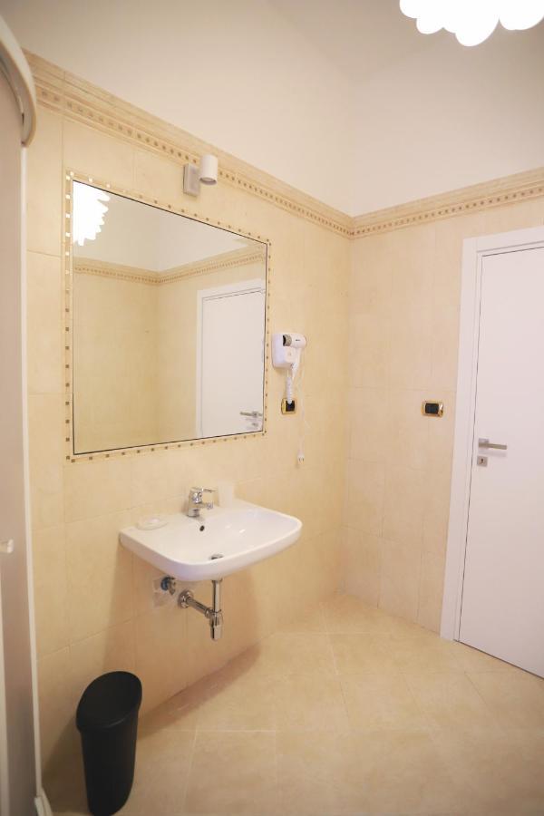 グラニャーノ Bianco Latte Bed & Breakfast エクステリア 写真